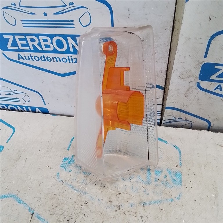 FANALE FRECCIA FRONTALE ANT. DX. USATO FIAT PANDA «I» (1991) - immagine 3