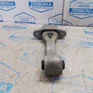 SUPPORTO GOMMA MOTORE (BIELLETTA) USATO HYUNDAI IX35 (2010)