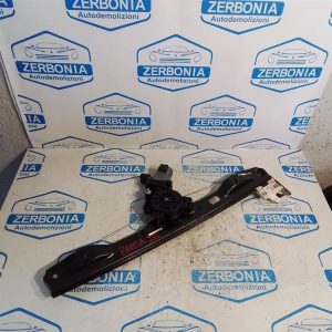 ALZACRISTALLO PORTA ANT. DX. USATO DAL 2012 FIAT PANDA «III» (2012)