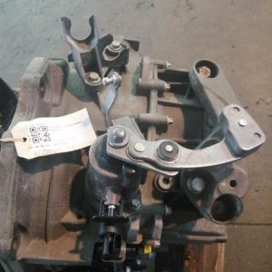 CAMBIO MANUALE USATO OPEL MOKKA (2013)